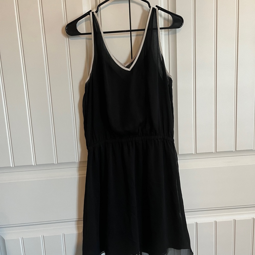 Black flowy Express dress